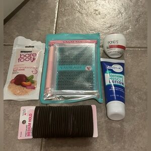 BEAUTY BUNDLE Lashes Elastic Ponds Face Cream Epsom lotion